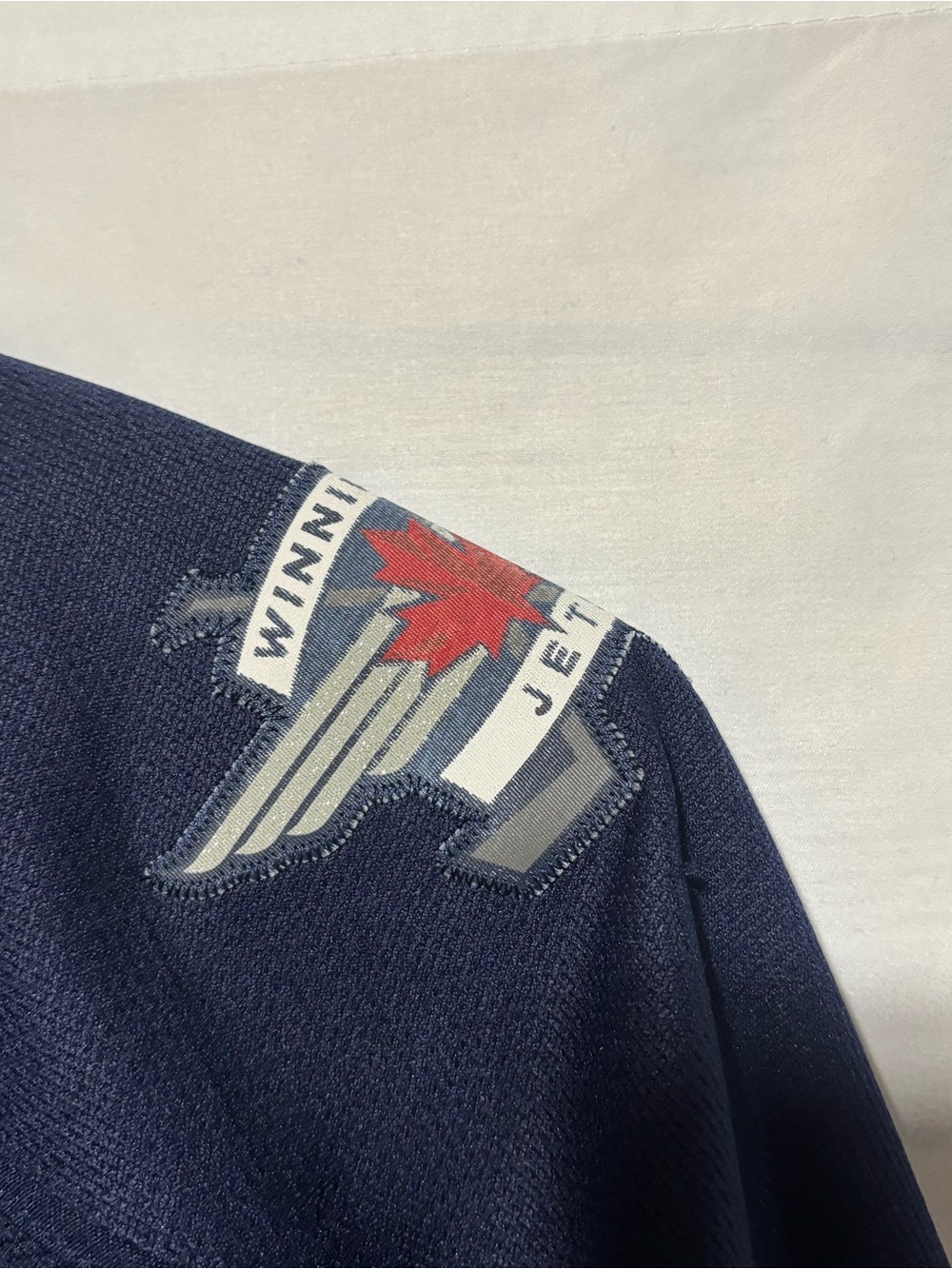 Winnipeg Jets Reebok Women's NHL Hockey
Jersey XL - Picture 5 of 10